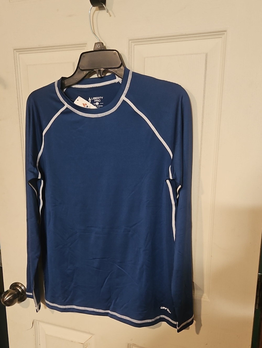 LIBERTY PRO YOUTH RASH GUARD/SWIM SHIRT: NEW WITH TAGS: DARK BLUE: SIZE XL